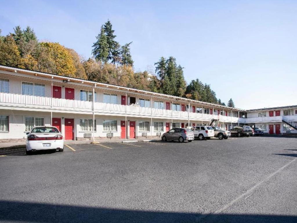 Oyo Hotel Kalama Экстерьер фото