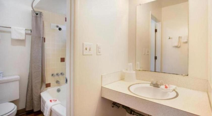 Oyo Hotel Kalama Экстерьер фото