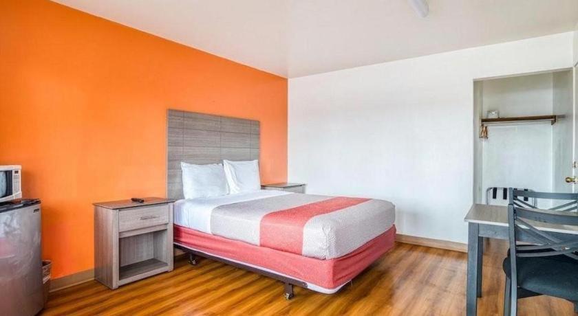 Oyo Hotel Kalama Экстерьер фото