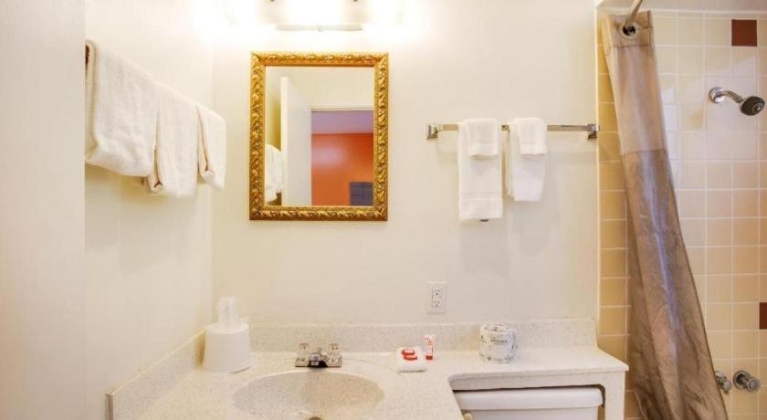 Oyo Hotel Kalama Экстерьер фото